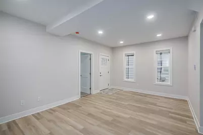 609 Lincoln Avenue NW, Grand Rapids, MI 49504 - Photo 5