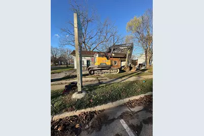 26828 W Main St, Edwardsburg, MI 49112 - Photo 3