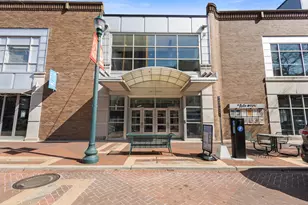 359 S Kalamazoo, Kalamazoo, MI 49007 - Photo 1