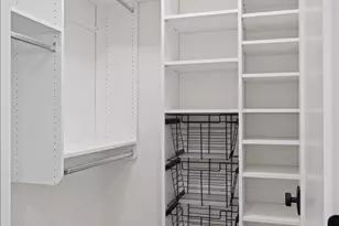 742 Honey Creek, Ada, MI 49301 - Photo 25