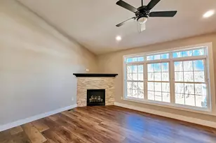 233 Auseon Ct, Hillsdale, MI 49242 - Photo 5