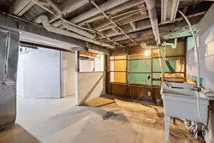 19401 Grandview St, Detroit, MI 48219 - Photo 15