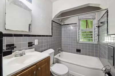 19401 Grandview Street, Detroit, MI 48219 - Photo 9