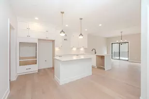 1303 Gallery Pointe Dr, Saline, MI 48176 - Photo 3