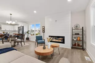 10725 Melanie Dr, Allendale, MI 49401 - Photo 5