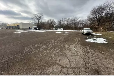 1023 Riverview Drive, Kalamazoo, MI 49048 - Photo 3