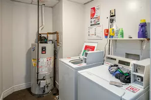 201 E Michigan Ave, Paw Paw, MI 49079 - Photo 17