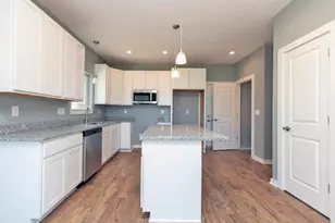 1400 Floyd Ave, Jackson, MI 49201 - Photo 5