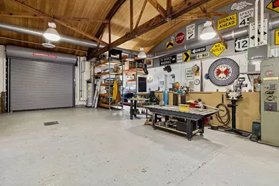 16175 Red Arrow Highway, Union Pier, MI 49129 - Photo 17