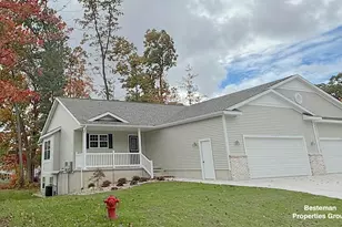 1518 W Addison Way, Muskegon, MI 49445 - Photo 1