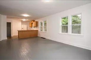 710 Buss Ave, Benton Harbor, MI 49022 - Photo 5