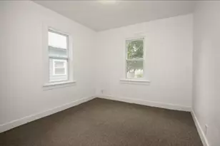 710 Buss Ave, Benton Harbor, MI 49022 - Photo 7