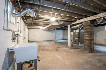 710 Buss Avenue, Benton Harbor, MI 49022 - Photo 9