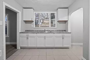 14655 Sussex St, Detroit, MI 48227 - Photo 11