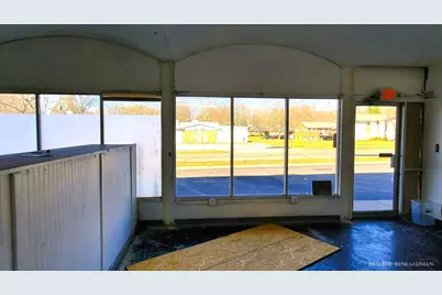 1612 Diamond Avenue NE #1606, Grand Rapids, MI 49505 - Photo 3