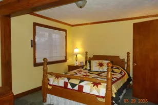 640 S Oak Ave, White Cloud, MI 49349 - Photo 13