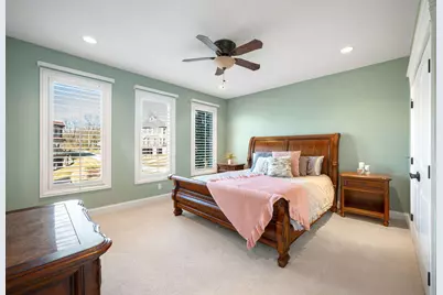 651 Sul Lago S, Benton Harbor, MI 49022 - Photo 23