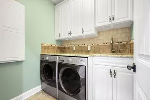 651 Sul Lago S, Benton Harbor, MI 49022 - Photo 25