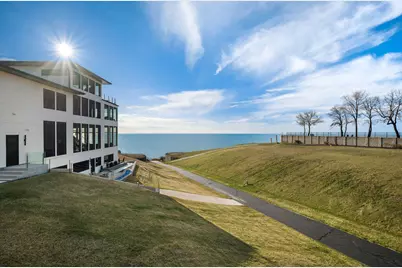 651 Sul Lago S, Benton Harbor, MI 49022 - Photo 61