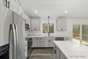 919 Armintrout Ridge Ct, Allegan, MI 49010 - Photo 7