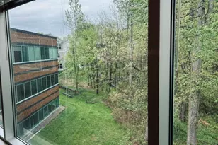 5211 Cascade Rd SE, Grand Rapids, MI 49546 - Photo 9