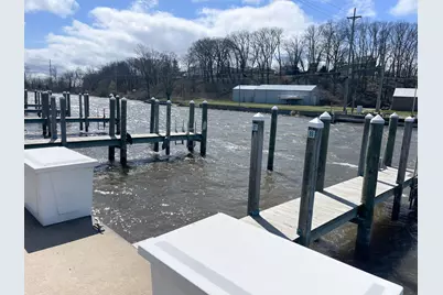 398 Anchors Way #87s, Saint Joseph, MI 49085 - Photo 3