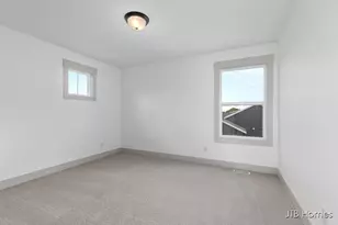 8284 Kettle Oak Dr, Alto, MI 49302 - Photo 19