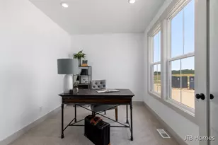 8284 Kettle Oak Dr, Alto, MI 49302 - Photo 13