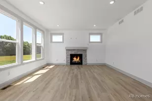 8284 Kettle Oak Dr, Alto, MI 49302 - Photo 9