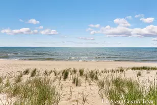 18215 Spindle Dr, Grand Haven, MI 49417 - Photo 7