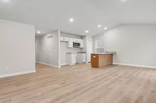 775 Reagan Ln, Milan, MI 48160 - Photo 5