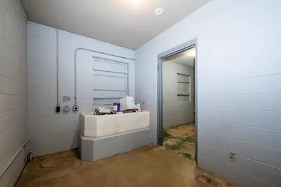 641 S Crystal Avenue, Benton Harbor, MI 49022 - Photo 29