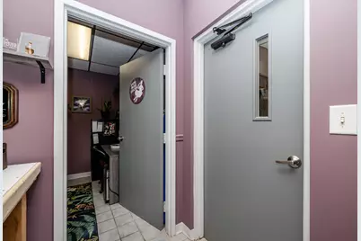 641 S Crystal Avenue, Benton Harbor, MI 49022 - Photo 5