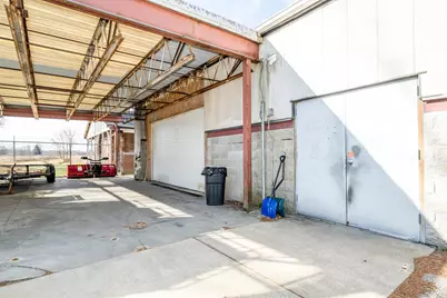 641 S Crystal Avenue, Benton Harbor, MI 49022 - Photo 39