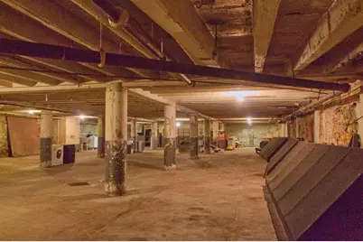 528 E Michigan Avenue, Jackson, MI 49201 - Photo 11