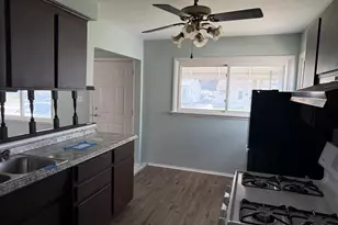 22458 Hillock Ave, Warren, MI 48089 - Photo 9