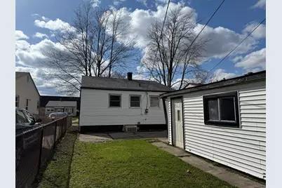 22458 Hillock Avenue, Warren, MI 48089 - Photo 5