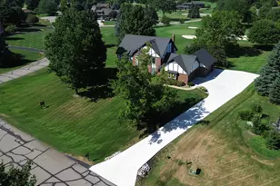 5449 Countryside Dr, Saline, MI 48176 - Photo 5