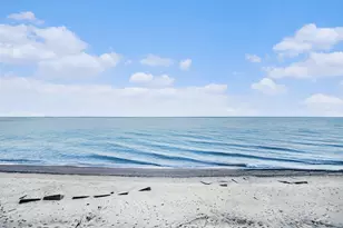 2580 Lakeshore Dr, Fennville, MI 49408 - Photo 13