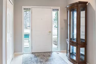 21329 Mulberry Ct, Farmington Hills, MI 48336 - Photo 11