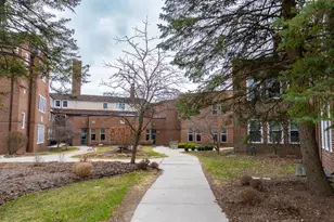 21329 Mulberry Ct, Farmington Hills, MI 48336 - Photo 49