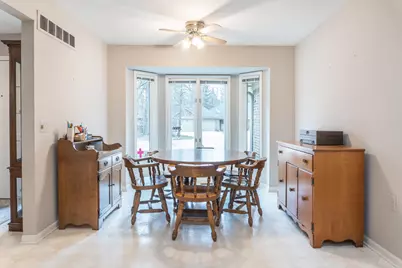 21329 Mulberry Court, Farmington Hills, MI 48336 - Photo 7