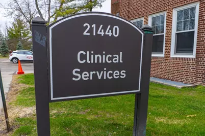 21329 Mulberry Court, Farmington Hills, MI 48336 - Photo 55