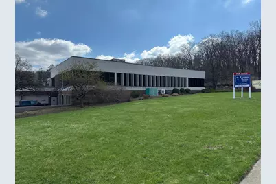 2015 W Crosstown Parkway Parkway #200, Kalamazoo, MI 49008 - Photo 3