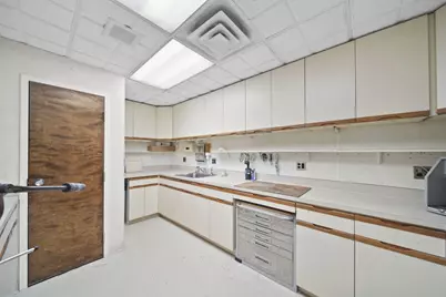 306 W Washington Avenue #105, Jackson, MI 49201 - Photo 27