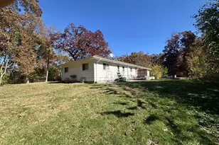 6127 Brooklyn Rd, Jackson, MI 49201 - Photo 9