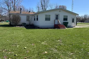 59178 Nora Dr, Colon, MI 49040 - Photo 3