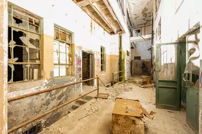 93 W Wall Street, Benton Harbor, MI 49022 - Photo 45