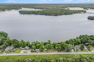 5710 Pear Ave, Newaygo, MI 49337 - Photo 3