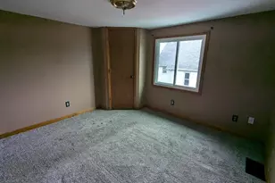 3366 11th St, Wyandotte, MI 48192 - Photo 9